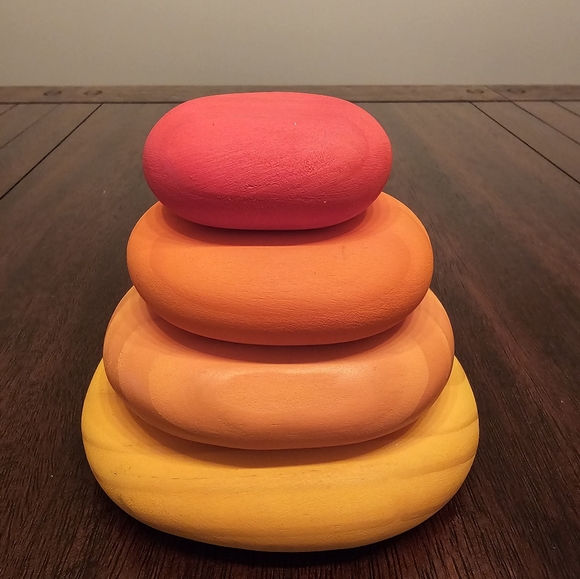 Set of 3 wooden stacking pebbles - Picture 7 of 7